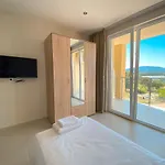 семеен сирена Otel