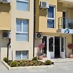 Otel семеен сирена Ahtopol