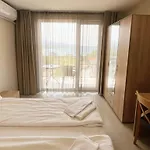 семеен сирена Otel Ahtopol
