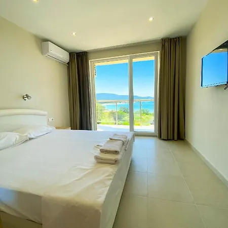 ホテル семеен сирена