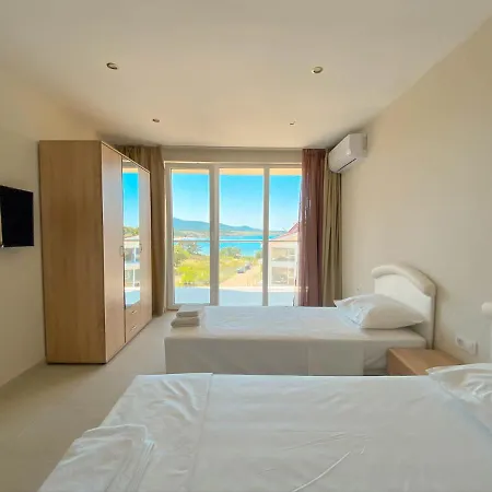 ホテル семеен сирена アフトポル