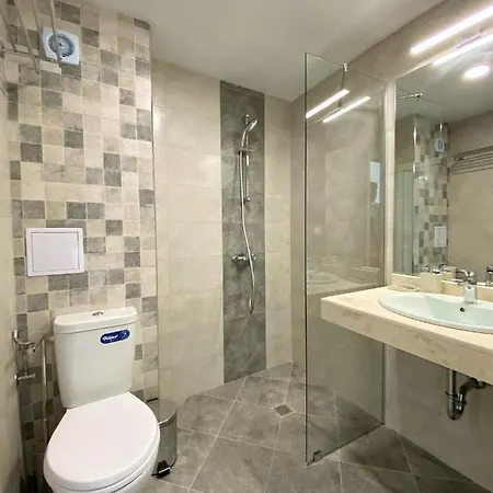 семеен сирена ホテル アフトポル