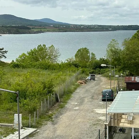 семеен сирена 酒店 *