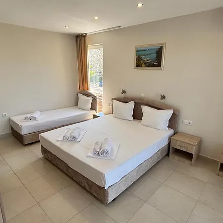 семеен сирена Hotel Ahtopol