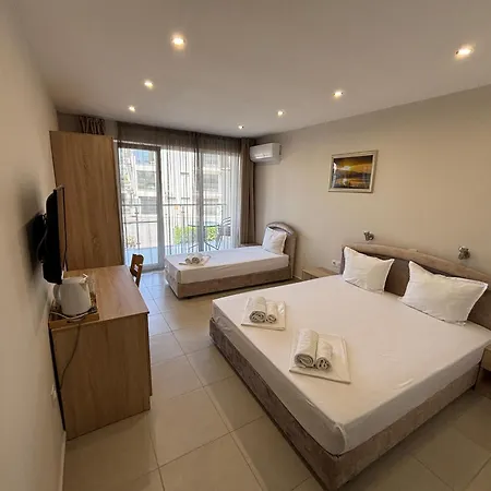 семеен сирена * Ahtopol