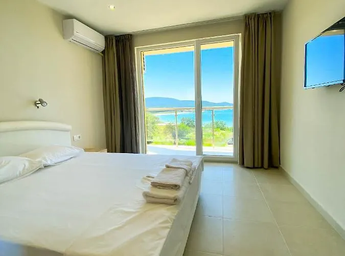 酒店 семеен сирена