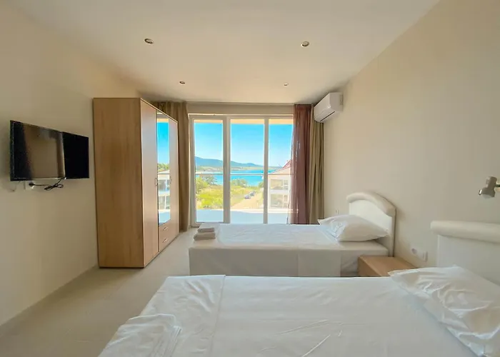 酒店 семеен сирена 阿赫托波尔