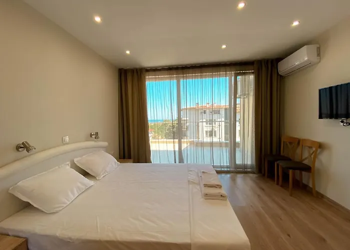 酒店 семеен сирена *