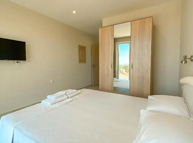 酒店 семеен сирена *