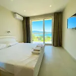 Hotel семеен сирена