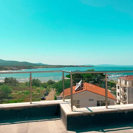 семеен сирена 아크토폴