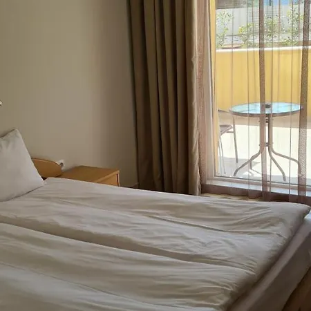 Hotel семеен сирена Achtopol