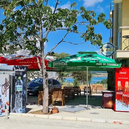 семеен сирена