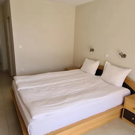 Hotel семеен сирена