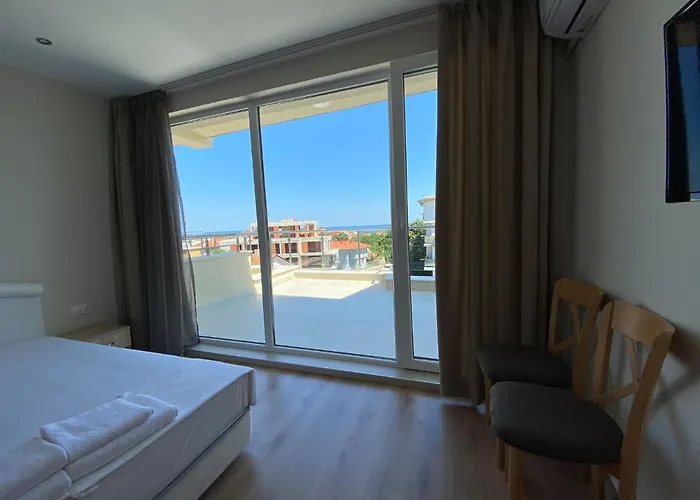 семеен сирена Hotel *