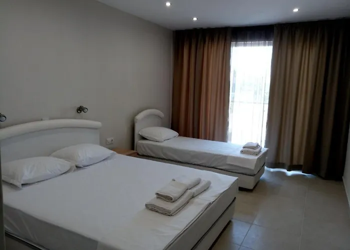 семеен сирена Hotel *