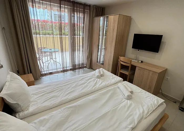 Hotel семеен сирена Ahtopol